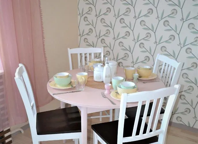 Vee 4 Center Apartament *